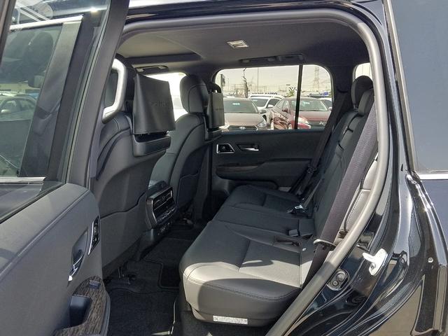 2025 Toyota LAND CRUISER 300 SERIES