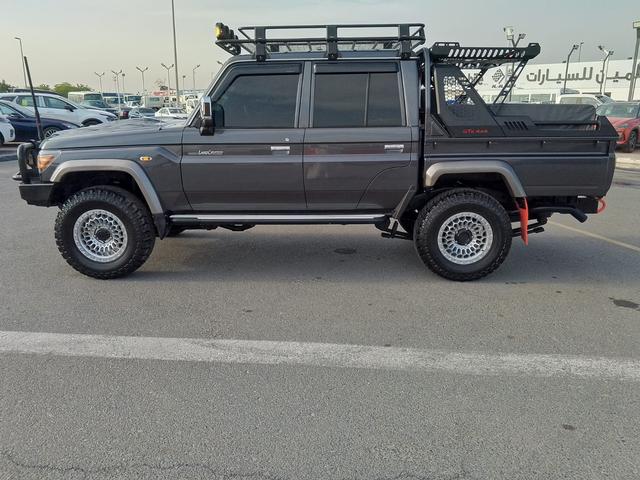 2021 Toyota LAND CRUISER DOUBLE CAB