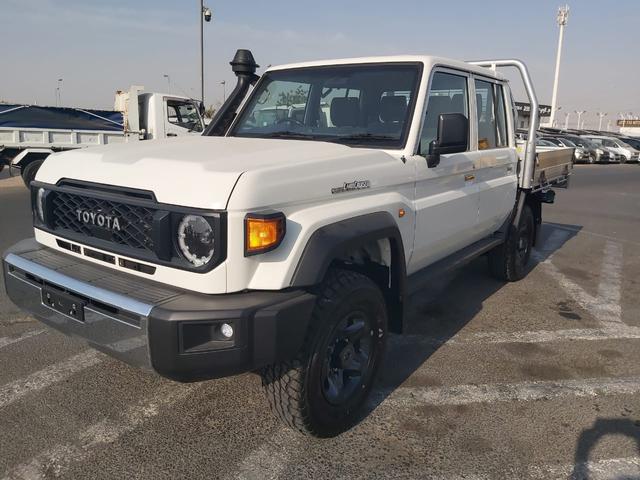 2024 Toyota LAND CRUISER DOUBLE CAB