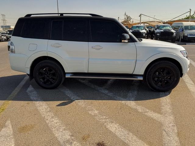 2021 Mitsubishi Pajero Sports