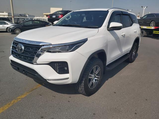 2022 Toyota Fortuner