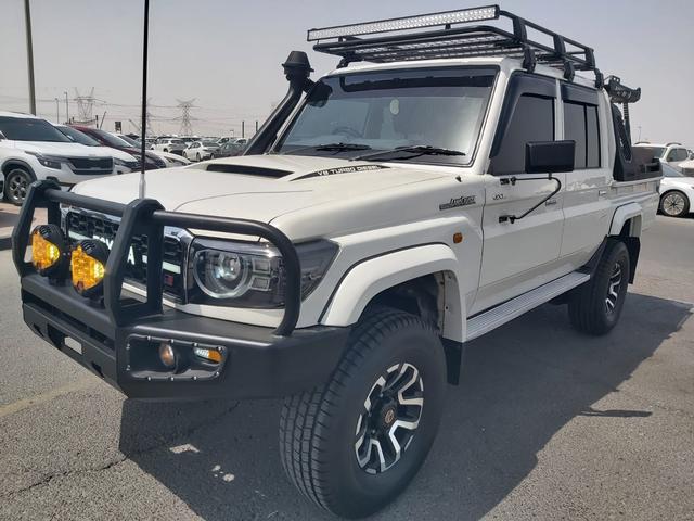 2016 Toyota LAND CRUISER DOUBLE CAB