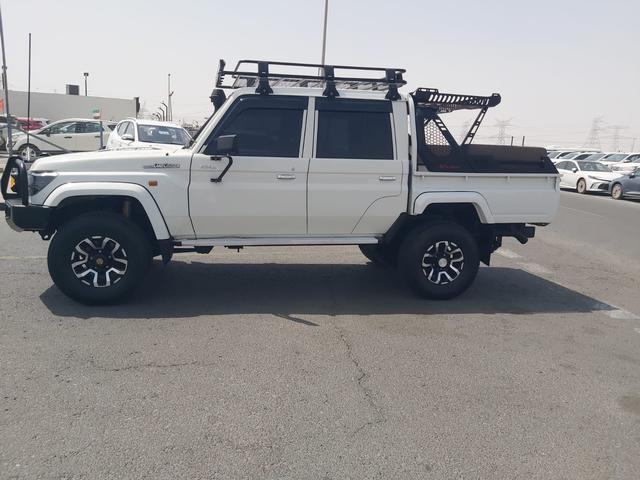 2016 Toyota LAND CRUISER DOUBLE CAB