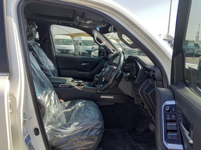 2022 Toyota LAND CRUISER 300 SERIES