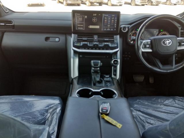 2022 Toyota LAND CRUISER 300 SERIES