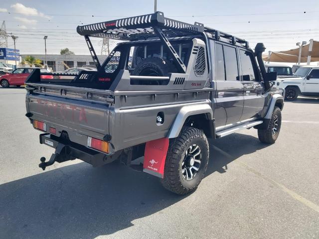 2014 Toyota LAND CRUISER DOUBLE CAB