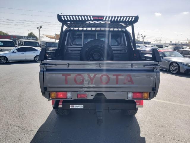 2014 Toyota LAND CRUISER DOUBLE CAB