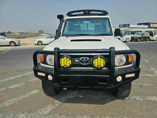 2010 Toyota Land Cruiser p/up