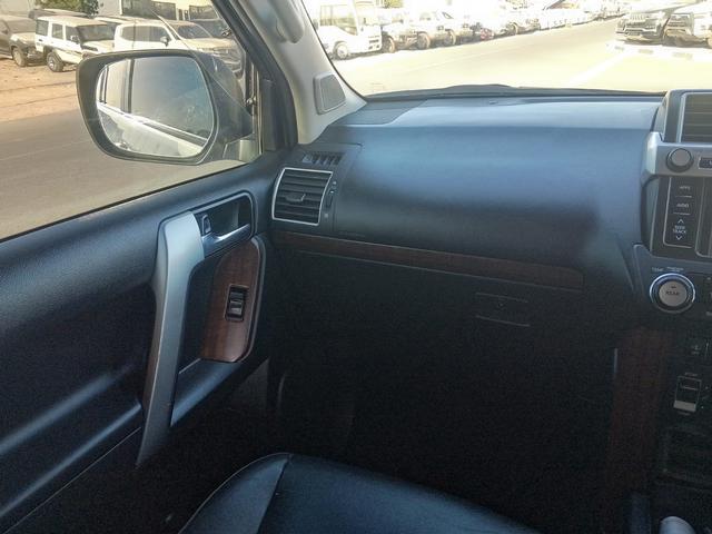 2017 Toyota LAND CRUISER PRADO KAKADU