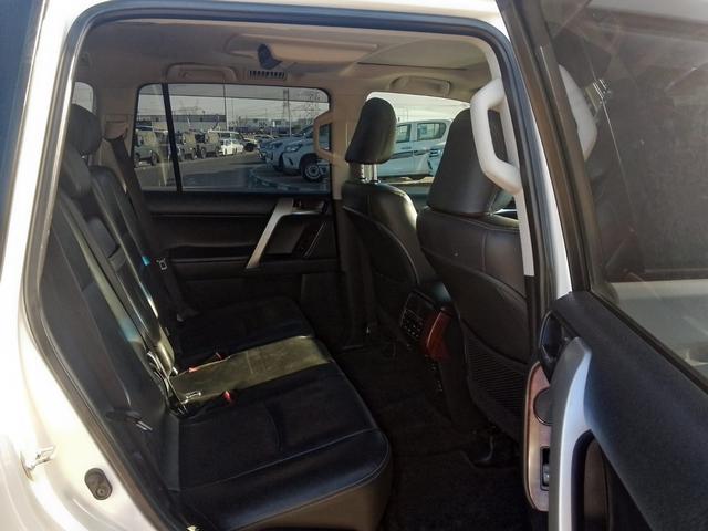 2017 Toyota LAND CRUISER PRADO KAKADU