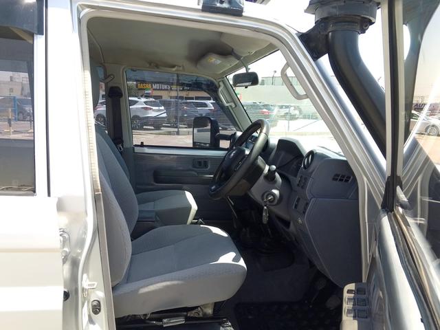 2018 Toyota LAND CRUISER DOUBLE CAB