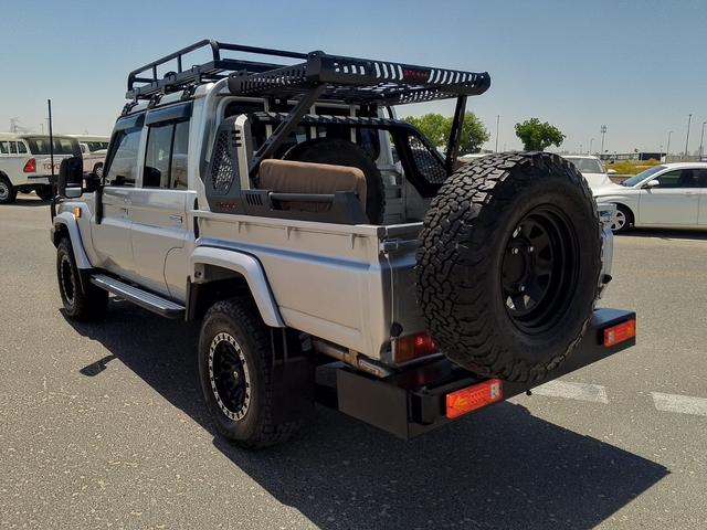 2018 Toyota LAND CRUISER DOUBLE CAB