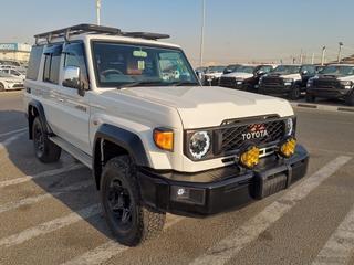 2015 Toyota LAND CRUISER 5D HARDTOP