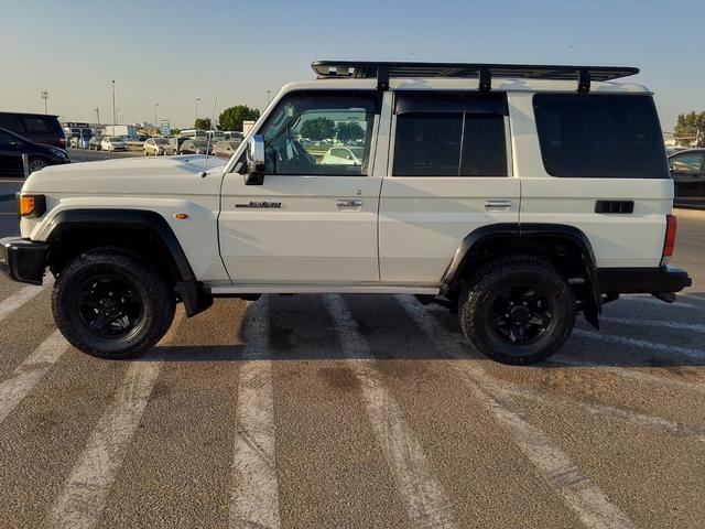 2015 Toyota LAND CRUISER 5D HARDTOP