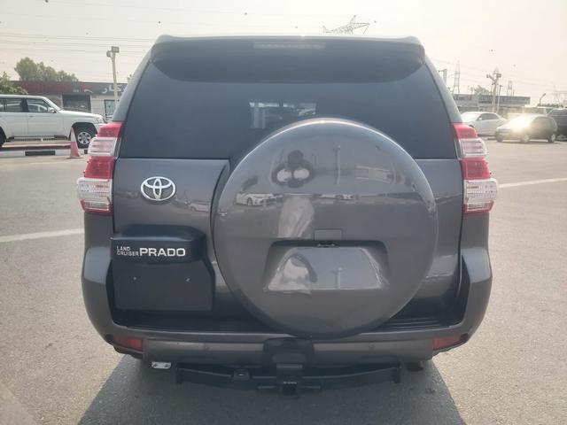 2016 Toyota LAND CRUISER PRADO