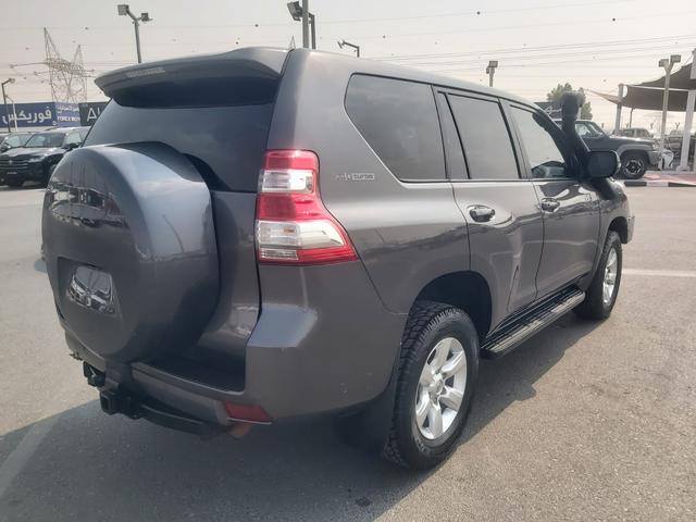 2016 Toyota LAND CRUISER PRADO