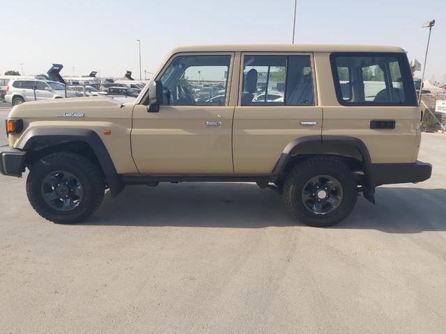 2025 Toyota LAND CRUISER 5D HARDTOP