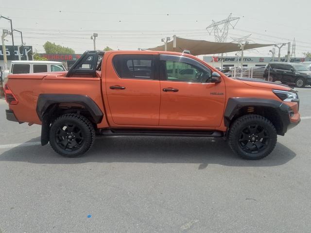 2018 Toyota HILUX ROGUE