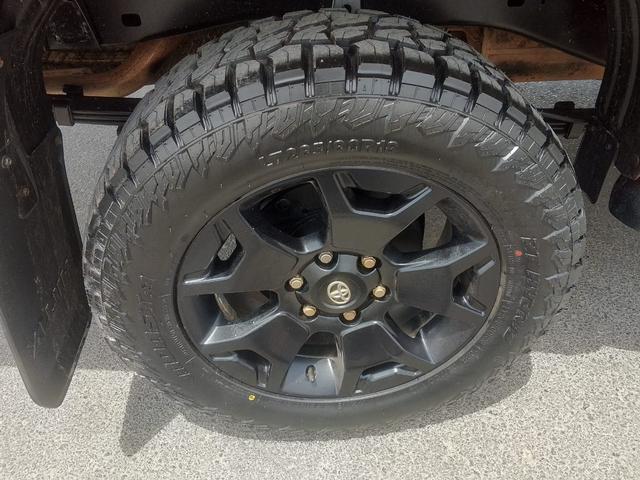 2018 Toyota HILUX ROGUE