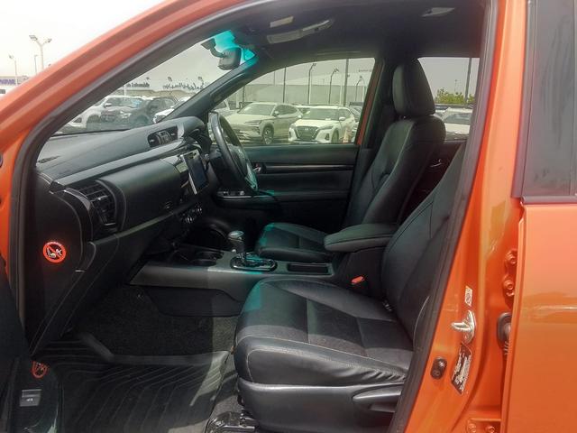 2018 Toyota HILUX ROGUE
