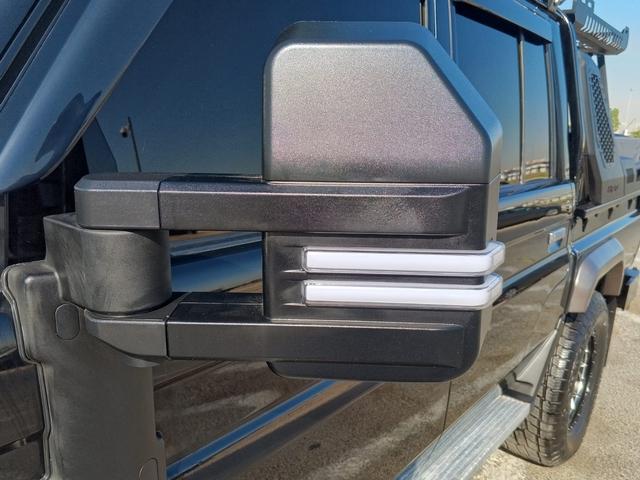 2016 Toyota LAND CRUISER DOUBLE CAB