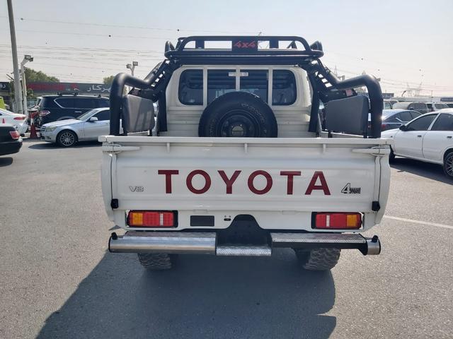 2016 Toyota LAND CRUISER DOUBLE CAB