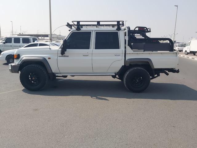 2016 Toyota LAND CRUISER DOUBLE CAB