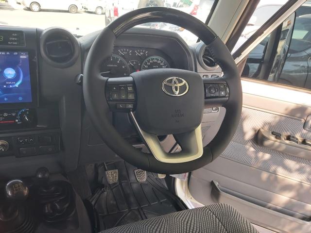 2016 Toyota LAND CRUISER DOUBLE CAB