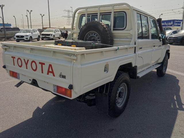 2023 Toyota LAND CRUISER DOUBLE CAB