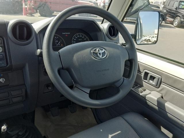 2023 Toyota LAND CRUISER DOUBLE CAB